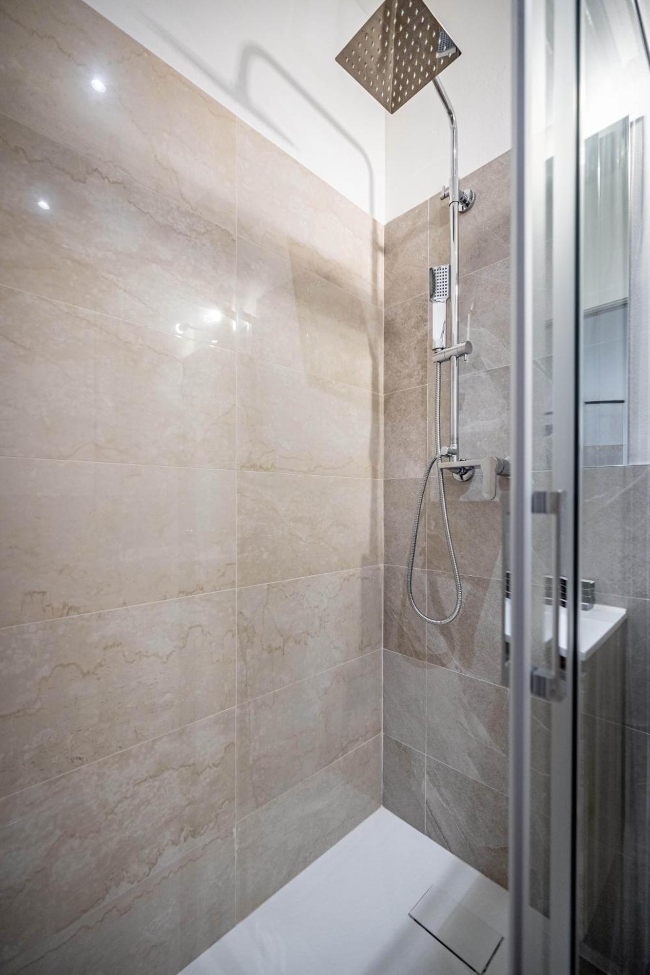 Appartamento Yd Elegant With Garden *